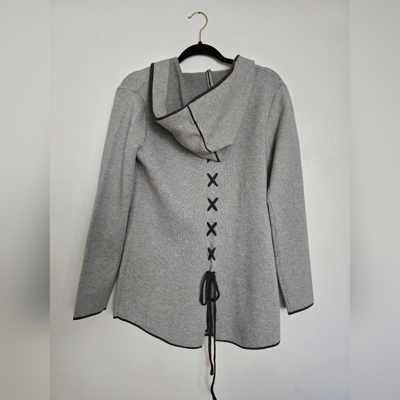 Coco Y Club Grey Hooded Knit Jacket  Bow Detail - Picture 5 of 6